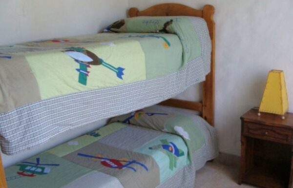 Alquilo Pinamar camas